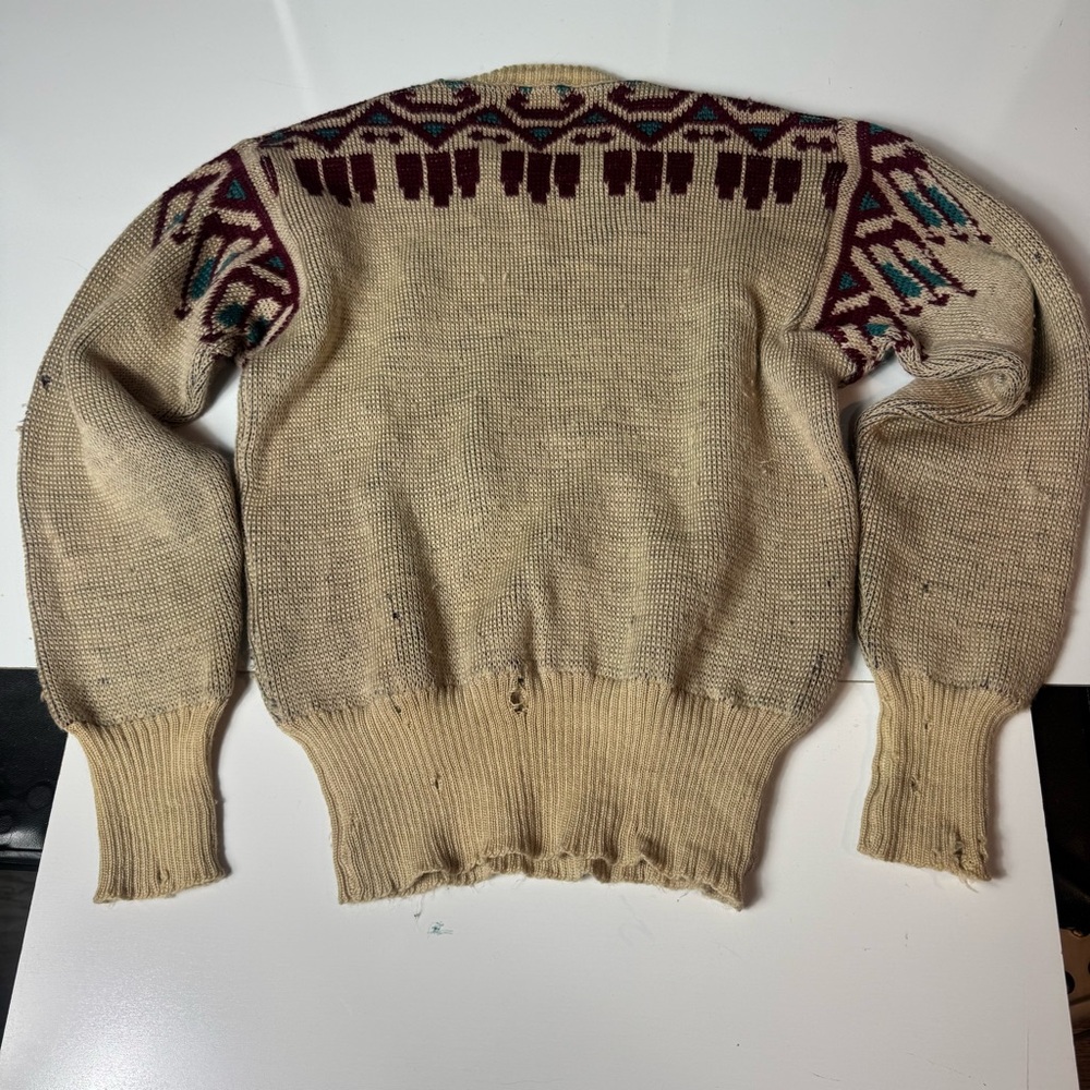 RARE Jantzen Totem Pole Jaquard Knit Vintage 1940s Wool Sweater Womens Sz 40 (M) - Picture 4 of 9